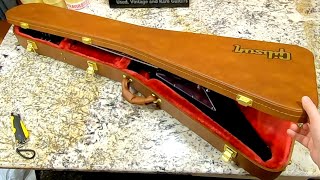 This Exclusive is a Hidden DEAL! | 2021 Gibson Flying V Mirror Limited-Edition Guitar Center Ebony