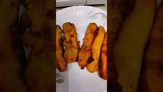 #Shorts #food //Pazham pori//Kerala Style ethakka Appam // Banana Fritters /പഴം പൊരി