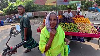 অনেকের অনেক কিছু খেতে ইচ্ছে হয়  কিন্তু টাকার জন্য খেতে পারে না