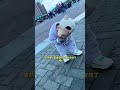 突然被小姐姐摸脸，幸福来的太突然了 萌娃搞笑 cute baby infant funny 嬰兒 嬰兒 littlebaby funny funnyvideo funnybaby