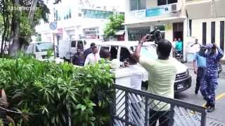 Raees Nasheed ah Ikhthiraam nukureekee noon! Emanikufaanu ikhthiraam beynun nuvee!