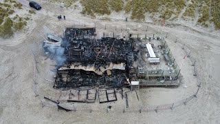 Drone Video: Zeer grote brand verwoest strandpaviljoen in De Koog op Texel