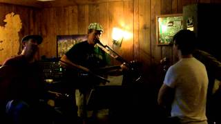 The O'Donnell Brothers at McGuinness's Pub - "Rising of the Moon"