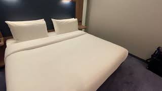 🌆 Aloft Hotel Stuttgart: Where Style Meets Convenience in the Heart of the City! 🏨