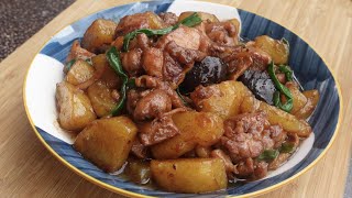 香菇土豆焖鸡🐔🥔Braised Chicken With Potato And Mushrooms