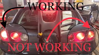 how to replace brake light bulb on Seat Ibiza 2007 4K