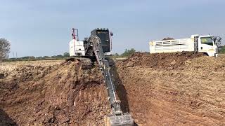 HIDROMEK HMK140LC งานขุดสระพร้อมถมที่เพื่อก่อสร้างที่อยู่อาศัย excavator and trucks EP.2