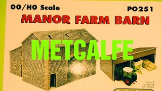 Metcalfe Farm Barn | Cardboard Model Set