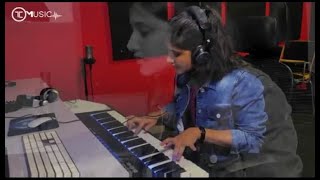 They Don't Knw About Us| One Direction| Cover by Nia Parihar
