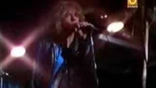 Leif Garrett sings 