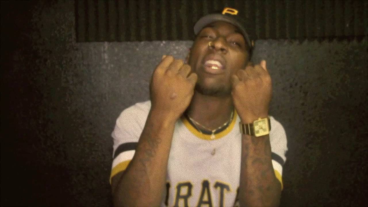 Kali B - Pray For Em - (In Studio Video) Filmed By Gutta Tv - YouTube