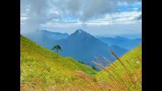 【两天一夜反穿徒步登山】 一路伴着狂风大雨，直涌金顶 有欢声