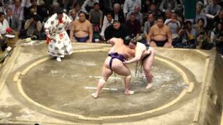 Kaisei (10-5) - Komusubi Ichinojo (8-7) ,  Sumo : Natsubasho '15