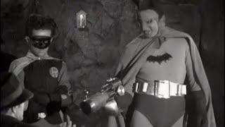 1943 Batman is super racist (and boring)