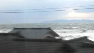 2011年11月25日　「特急いなほ」からの車窓　-新潟県笹川流れ-　（1）