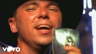 Kenny Chesney - She Thinks My Tractor's Sexy (Official Video)