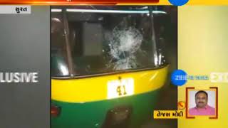 Surat: Collision Two Groups at Kosad video Viral on Social Media-ZEE 24 KALAK