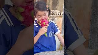 ACC - Ăn Thanh Long Mà Làm Hú Hồn || Little Girl Who Spooked Me.