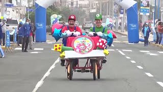 Cars Made From Recycled Parts Delight Crowds in Fun Parade