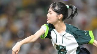 山下美月の始球式に客席わく　解説者も絶賛のダイナミックな投球フォーム　上々のワンバン投球に満面の笑みsys