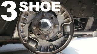 Alfa Romeo three-shoe drum brakes