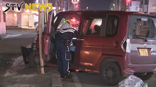 【交差点で衝突】軽自動車を運転の３０代女性死亡　乗用車を運転の７５歳男を逮捕　北海道千歳市