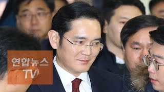 이재용 삼성전자 부회장 특검 출석 [현장연결] / 연합뉴스TV (Yonhapnews TV)