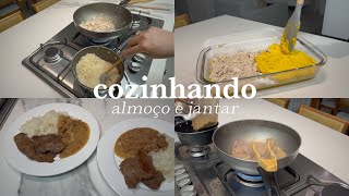 COZINHANDO COMIGO: Arroz, feijão, bife pro jantar e escondidinho de abóbora com tilápia pro almoço