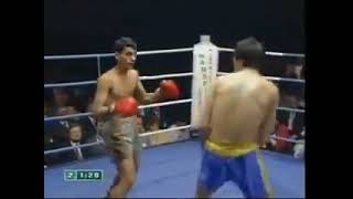 Prince Naseem Hamed vs Ricky Beard (1992) | Explosive TKO Victory\