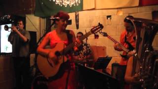 TroffaHamra y los Mechones - Macarrons LIVE in MALTA