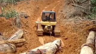 The Best and Proven SKIDDER in the WORLD, 527 Track Skidder (2)