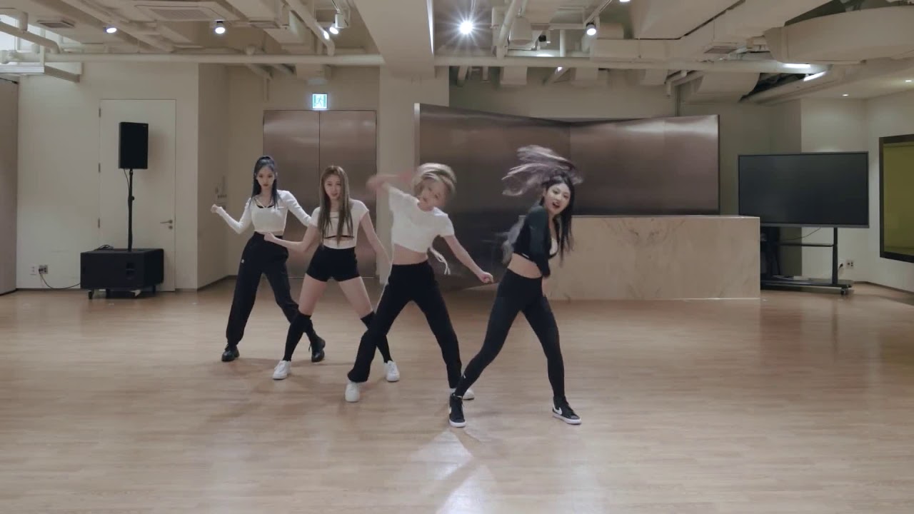 [ AESPA - BLACK MAMBA ] Dance Practice (MIRRORED) - YouTube