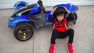 Senya and his three-wheeled cars - power wheels