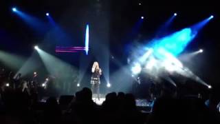 Peggy Zina - Μεινε εδω μαζι μου @ Live 2012