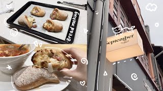 Weekend in Singapore |  🍞 Making bread at ABC cooking studio, café hopping ～ Vlog ✨