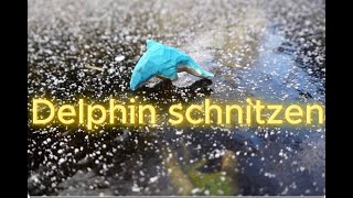 Kinder schnitzen einen🐬 Delphin🐬: Bestes Mittel gegen Langeweile!