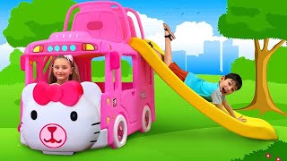 Sasha play with New cat Bus and sing a Song