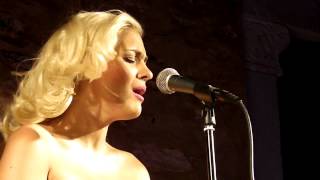 Νατάσσα Μποφίλιου - Εν λευκώ (Νάξος Unplugged)