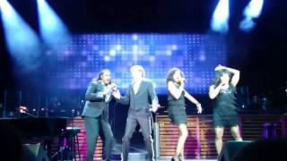 Barry Manilow - Could it be magic (with BAMS!) - O2 Arena London 23rd June 2016