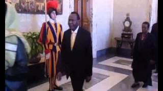 Museveni meets Pope Francis.