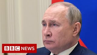 Vladimir Putin dresses down Russia's spy chief - BBC News