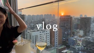 vlog. 강남 루프탑 메리가든에서 친구 생일파티🎂🤍 메리가든 꿀팁✨(30% 할인 받는 법, 창가 테이블 예약 방법) | 서울 생일파티 장소 추천🎉