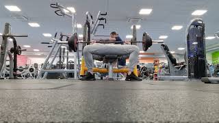 210lbs (95kg) x10 reps