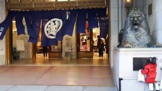 日本橋三越　ライオン口　門松で正月準備　２０１５．１２．２８　Nihonbashi Mitsukoshi