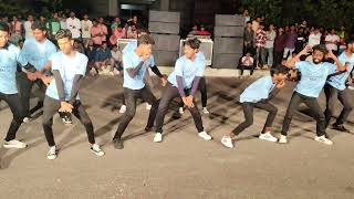 #fest2k23 #jntuh #flashmob #jntu #jntuhyderabad #dance #jntuhupdates #best