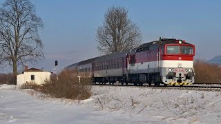 Vlaky Slovensko - ZSSK 754.073 v čele R 951 Gader