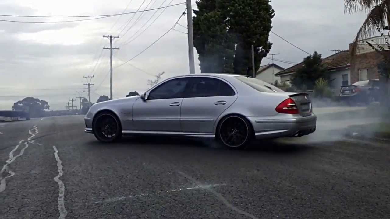 E55 Amg Burnout Youtube