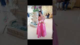 මට ගැලපෙන color එක කියමු බලන්න ...ගායිස් 👍👍❤️🥰 #foryou #love #1omillion #funny #viralvideo #wedding