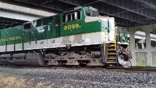 [NS]8099 Southern Heritage Unit Leads On E26 idling In Selma NC \u0026 Pretty Long Train \u0026 Solo