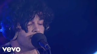 The 1975 - Sorry (Justin Bieber cover in the Live Lounge)